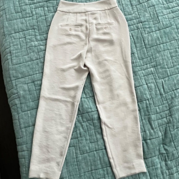 Beige trousers - Picture 3 of 3